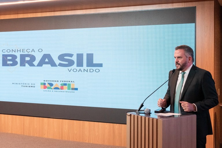 governo-quer-incentivar-aviacao-regional-com-leilao-em-2025-e-foco-no-norte-e-nordeste